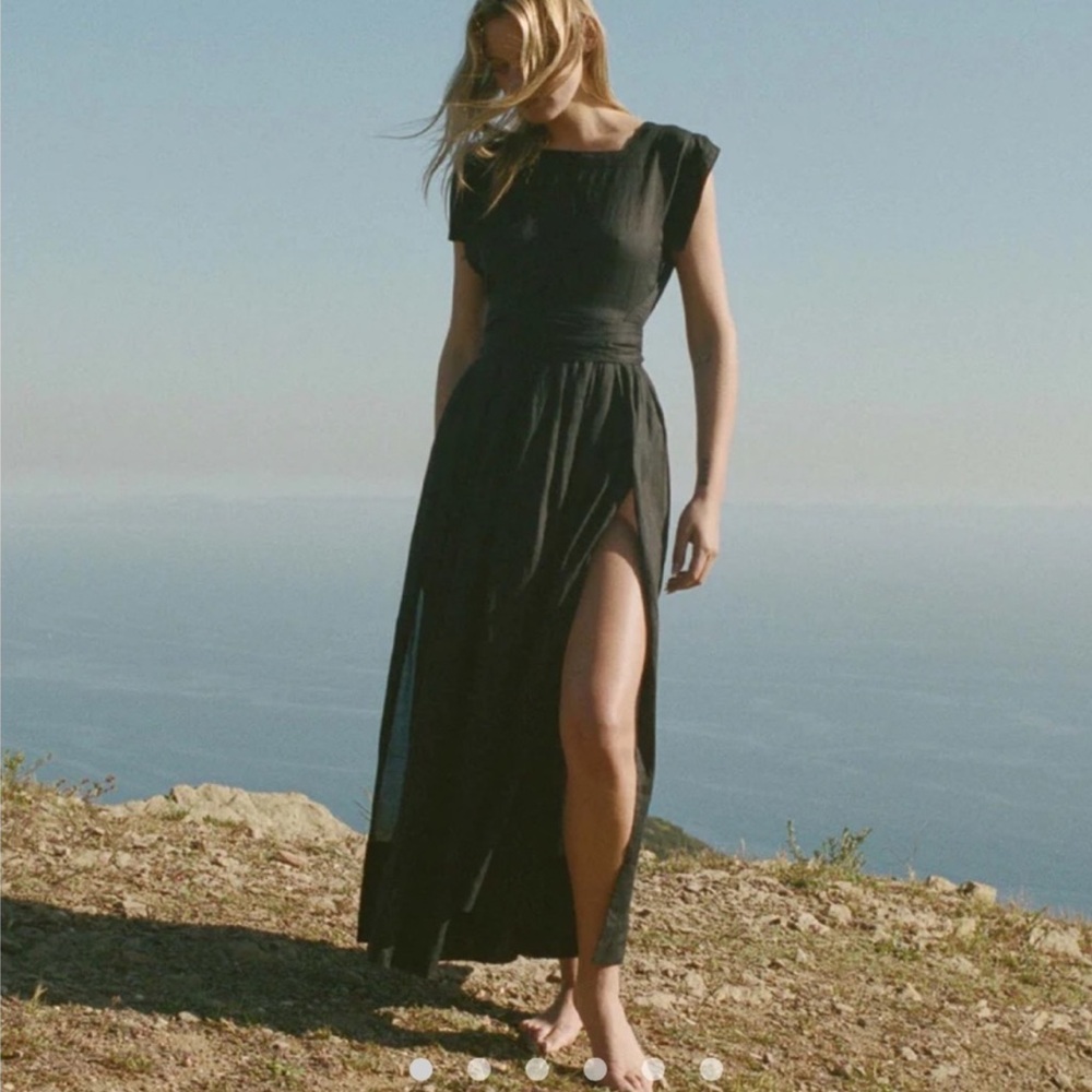 Doen Black Maxi Dress